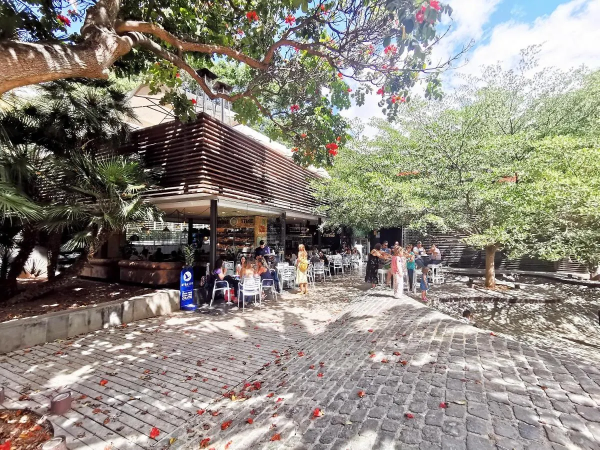Home2Book Charming Santa Cruz Urban Center, Terrace Apartamento